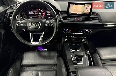 Внедорожник / Кроссовер Audi Q5 2019 в Одессе