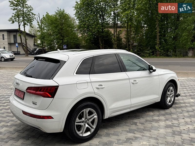 Внедорожник / Кроссовер Audi Q5 2018 в Ивано-Франковске