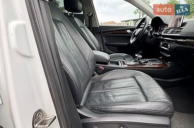 Внедорожник / Кроссовер Audi Q5 2018 в Ивано-Франковске