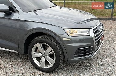 Внедорожник / Кроссовер Audi Q5 2017 в Стрые