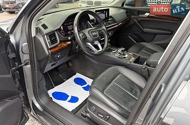 Внедорожник / Кроссовер Audi Q5 2017 в Стрые