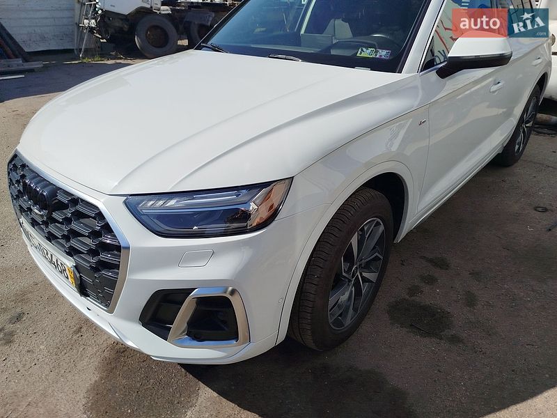 Внедорожник / Кроссовер Audi Q5 2023 в Запорожье