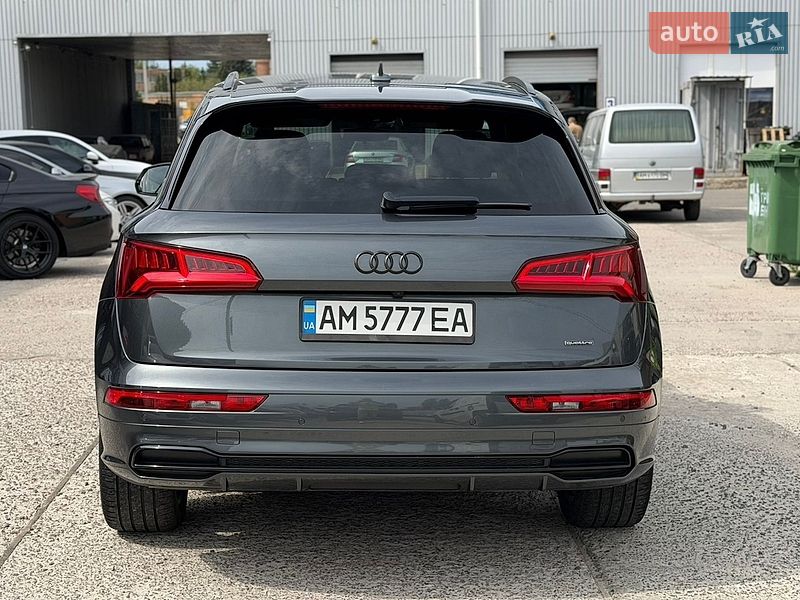 Внедорожник / Кроссовер Audi Q5 2019 в Житомире