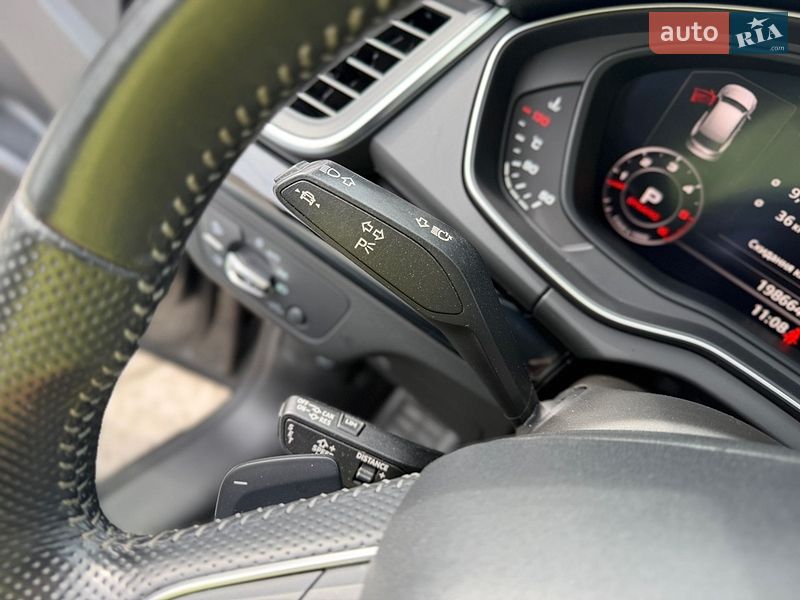 Внедорожник / Кроссовер Audi Q5 2019 в Житомире