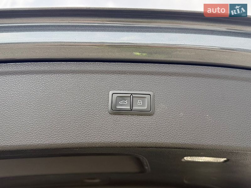 Внедорожник / Кроссовер Audi Q5 2019 в Житомире