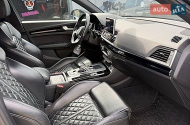 Внедорожник / Кроссовер Audi Q5 2019 в Житомире