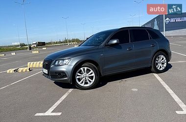 Внедорожник / Кроссовер Audi Q5 2012 в Тернополе