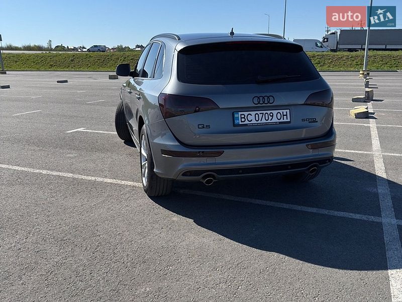 Внедорожник / Кроссовер Audi Q5 2012 в Тернополе
