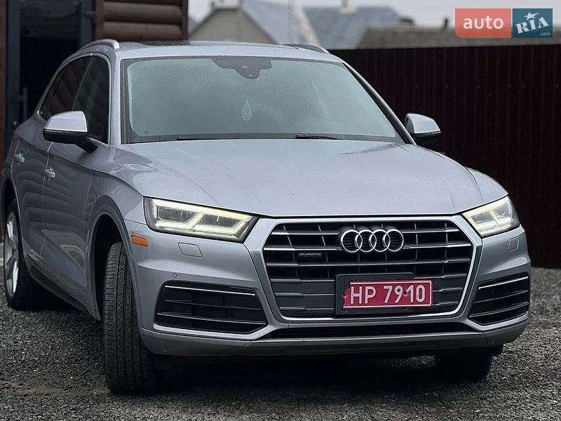 Внедорожник / Кроссовер Audi Q5 2019 в Тернополе