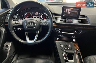 Внедорожник / Кроссовер Audi Q5 2017 в Полтаве