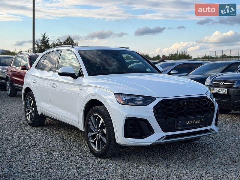 Внедорожник / Кроссовер Audi Q5 2023 в Ивано-Франковске