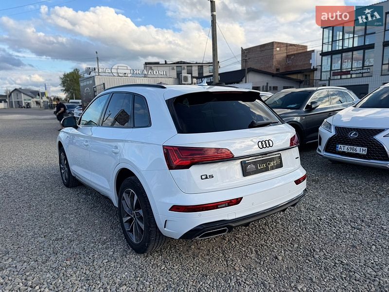 Внедорожник / Кроссовер Audi Q5 2023 в Ивано-Франковске