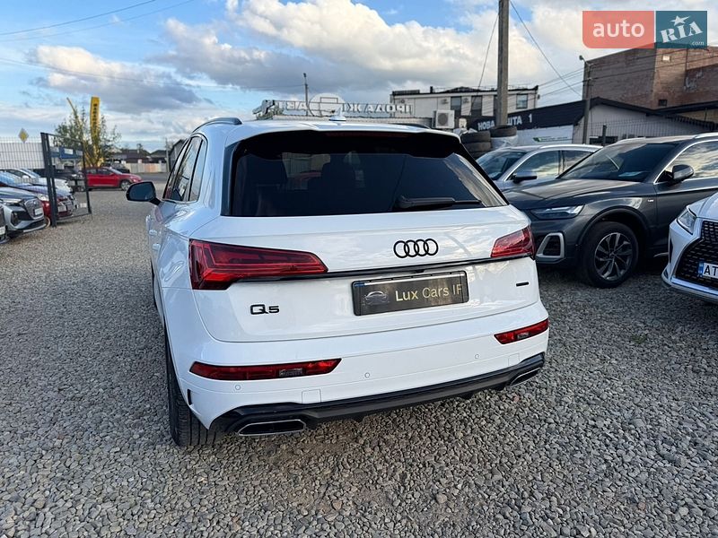 Внедорожник / Кроссовер Audi Q5 2023 в Ивано-Франковске