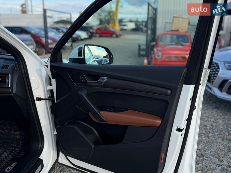 Внедорожник / Кроссовер Audi Q5 2023 в Ивано-Франковске
