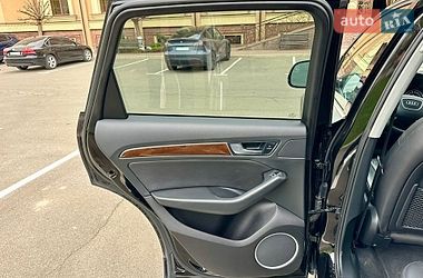 Внедорожник / Кроссовер Audi Q5 2016 в Киеве