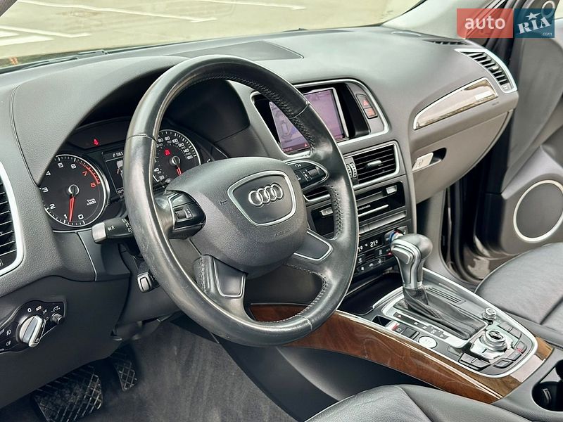 Внедорожник / Кроссовер Audi Q5 2016 в Киеве