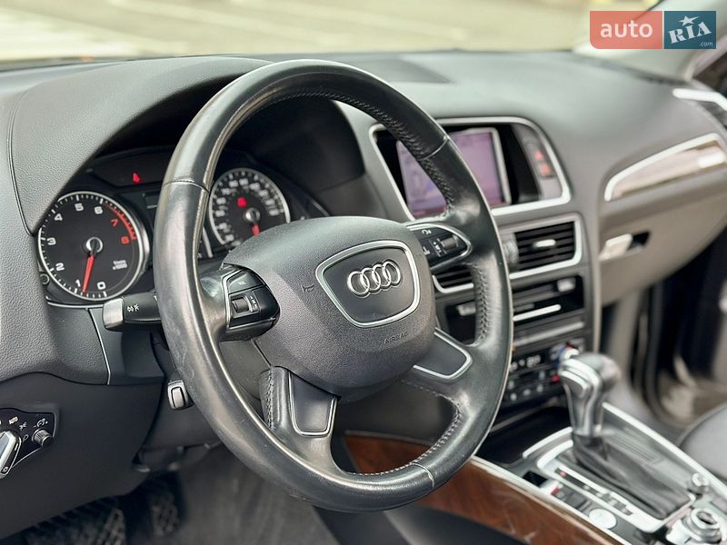 Внедорожник / Кроссовер Audi Q5 2016 в Киеве