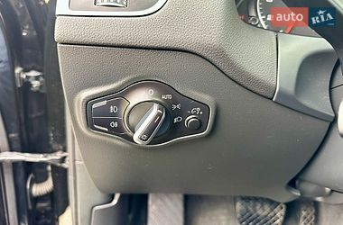 Внедорожник / Кроссовер Audi Q5 2016 в Киеве