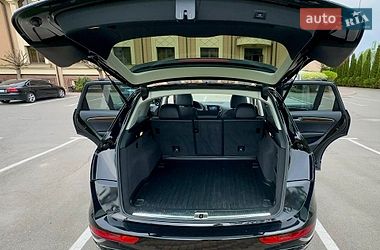 Внедорожник / Кроссовер Audi Q5 2016 в Киеве