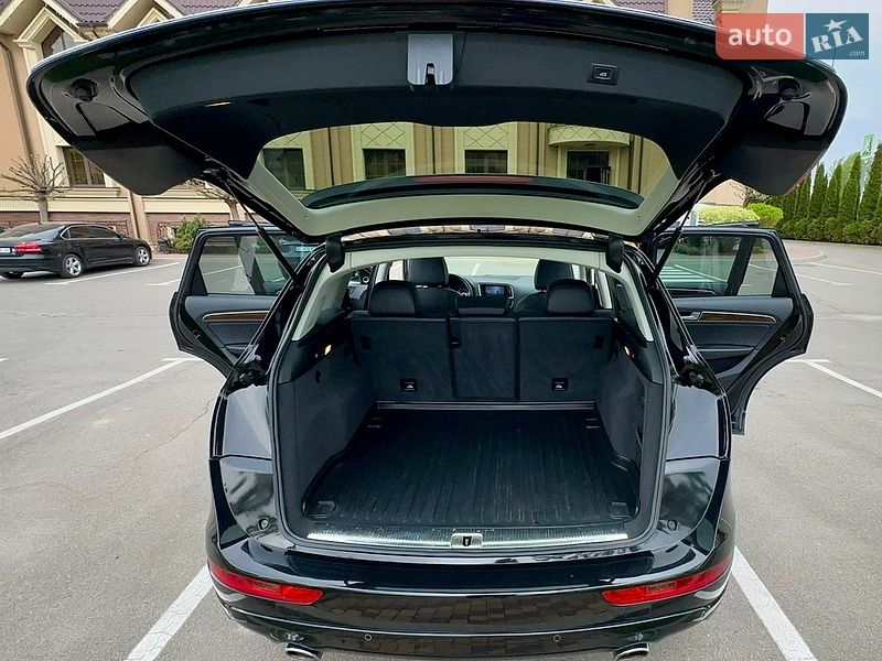 Внедорожник / Кроссовер Audi Q5 2016 в Киеве
