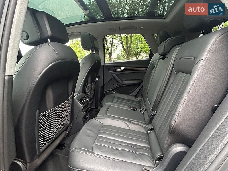 Внедорожник / Кроссовер Audi Q5 2019 в Львове