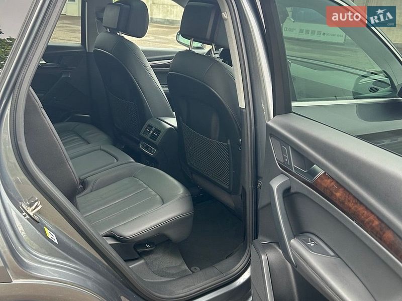 Внедорожник / Кроссовер Audi Q5 2019 в Львове