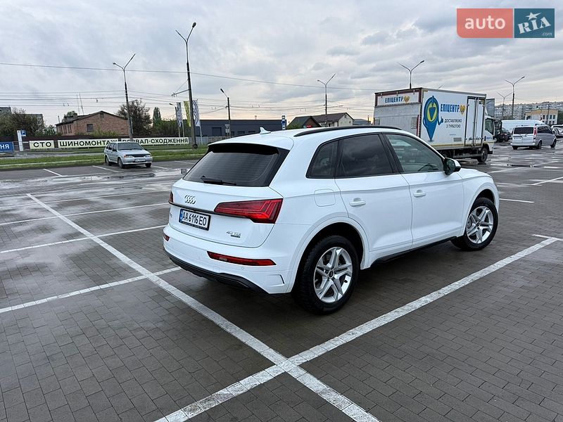 Внедорожник / Кроссовер Audi Q5 2023 в Киеве