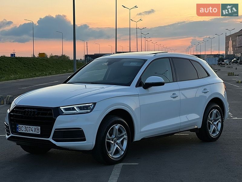 Внедорожник / Кроссовер Audi Q5 2017 в Львове