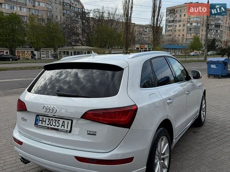 Внедорожник / Кроссовер Audi Q5 2016 в Одессе