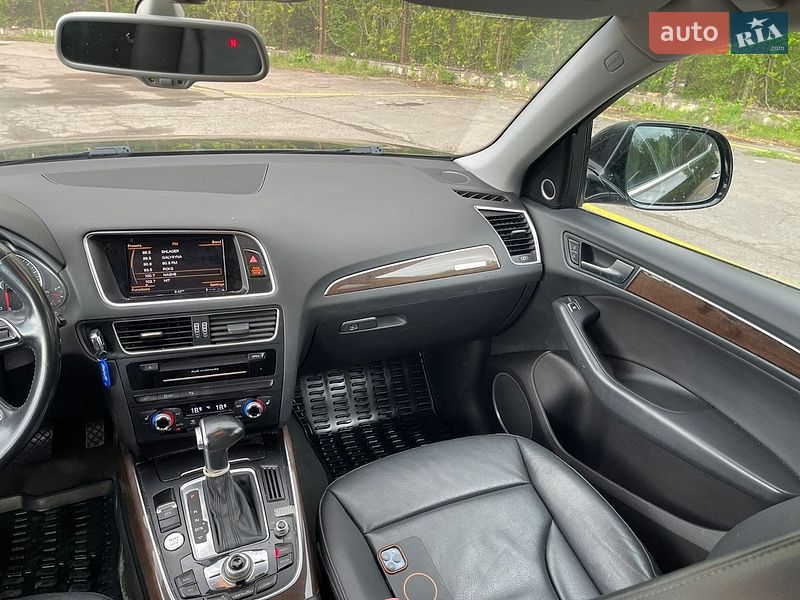 Внедорожник / Кроссовер Audi Q5 2016 в Ровно