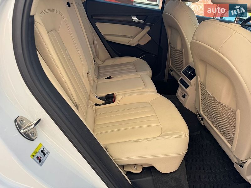 Внедорожник / Кроссовер Audi Q5 2021 в Киеве фото 13 Внедорожник / Кроссовер Audi Q5 2021 в Киеве