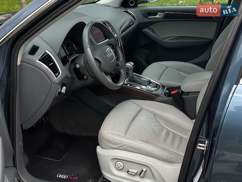 Внедорожник / Кроссовер Audi Q5 2016 в Львове