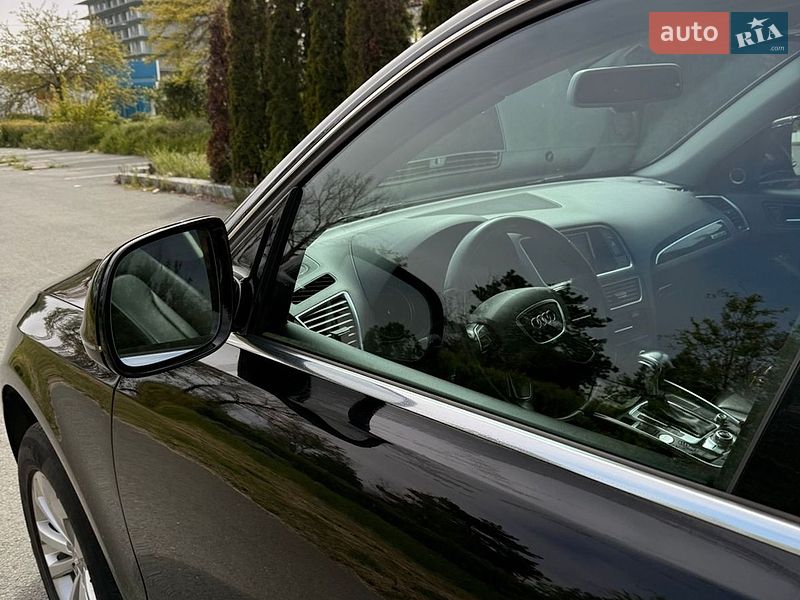 Позашляховик / Кросовер Audi Q5 2015 в Білгороді-Дністровському