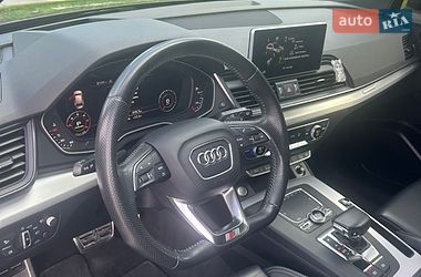 Внедорожник / Кроссовер Audi Q5 2017 в Львове