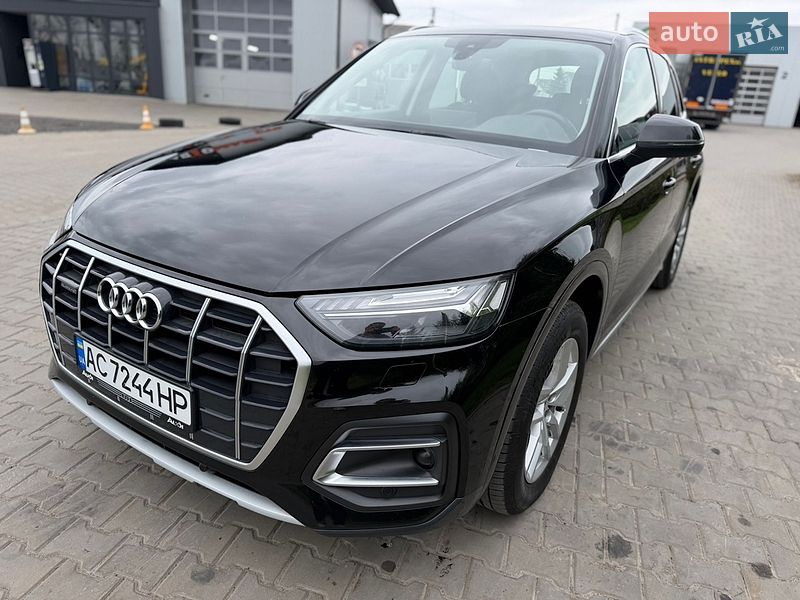 Внедорожник / Кроссовер Audi Q5 2021 в Луцке
