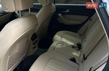 Внедорожник / Кроссовер Audi Q5 2020 в Киеве