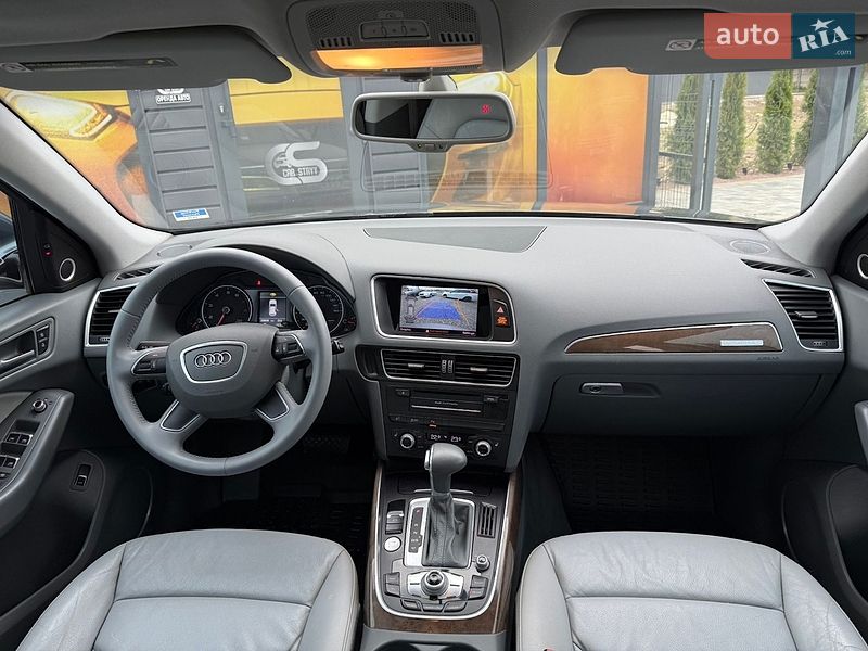 Внедорожник / Кроссовер Audi Q5 2015 в Стрые