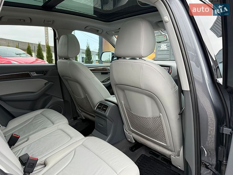 Внедорожник / Кроссовер Audi Q5 2015 в Стрые