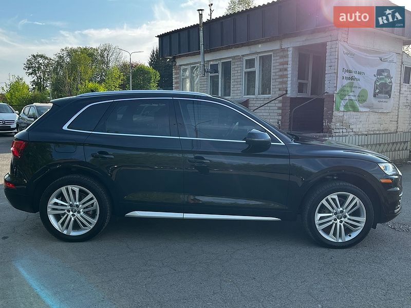 Внедорожник / Кроссовер Audi Q5 2018 в Луцке
