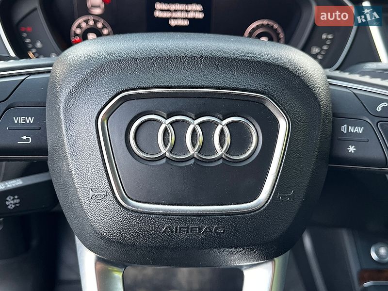 Внедорожник / Кроссовер Audi Q5 2018 в Луцке