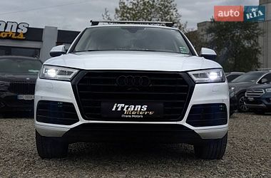 Внедорожник / Кроссовер Audi Q5 2016 в Стрые