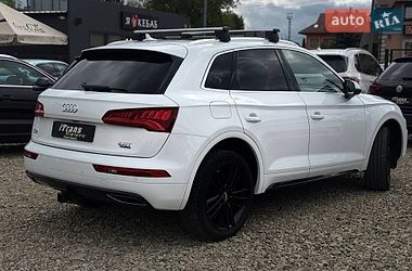 Внедорожник / Кроссовер Audi Q5 2016 в Стрые