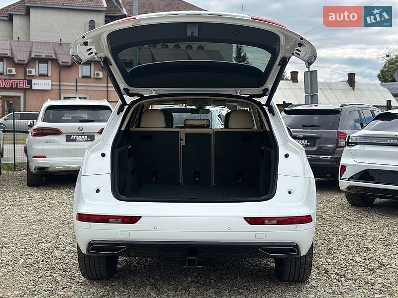 Внедорожник / Кроссовер Audi Q5 2016 в Стрые
