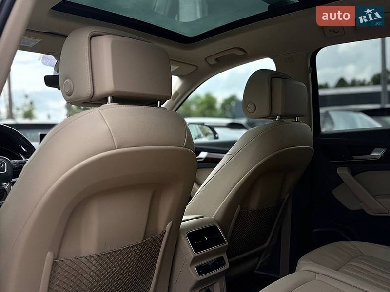 Внедорожник / Кроссовер Audi Q5 2016 в Стрые