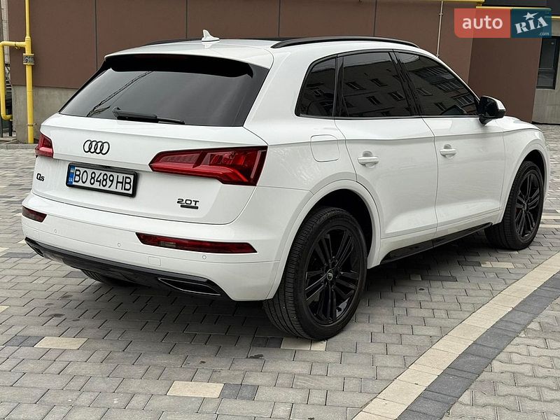 Позашляховик / Кросовер Audi Q5 2018 в Тернополі