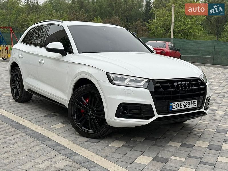 Позашляховик / Кросовер Audi Q5 2018 в Тернополі