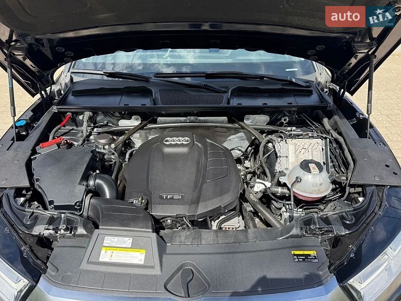 Внедорожник / Кроссовер Audi Q5 2020 в Львове
