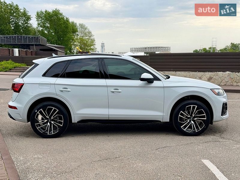 Внедорожник / Кроссовер Audi Q5 2023 в Днепре фото 7 Внедорожник / Кроссовер Audi Q5 2023 в Днепре