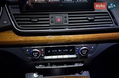 Внедорожник / Кроссовер Audi Q5 2024 в Киеве
