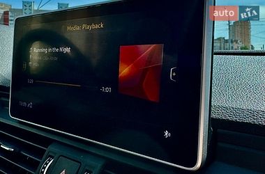 Внедорожник / Кроссовер Audi Q5 2019 в Киеве